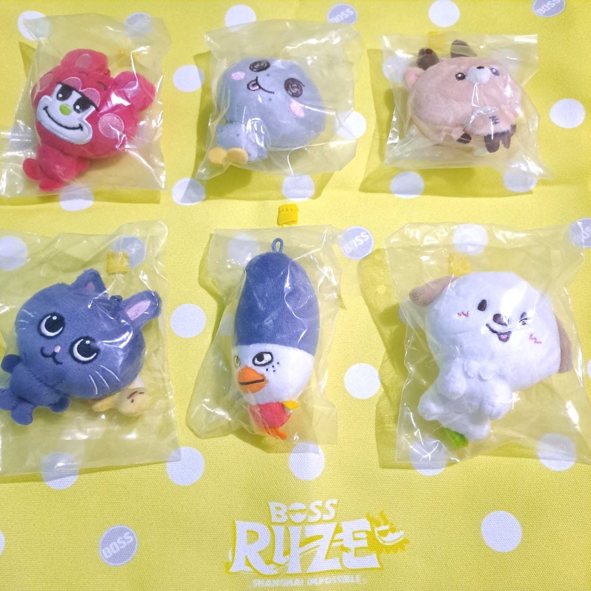 fullsunhaechane's tweet photo. wts want to sell boss riize pop up shanghai md

• big head doll 8 cm 180-200k
• wallet plush 20 cm 385k

📍jakarta

# drawstring bag shotaro eunseok sungchan wonbin sohee anton rizuko songyongdol urakbam tonyangdeok ddolbyeong meongryeongie 8cm 20cm keychain coin bighead https://t.co/czevDu3Hvk