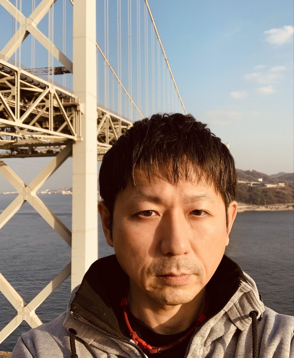 REHA_LAB_JUN's tweet photo. 🌟所用の為🌊久しぶりに関門海峡を渡って九州へ🚗

🔰何気に壇ノ浦PAに降り立ったのは初めて🤣展望台もあって眺望は最高🔭お店も結構あるんですね🍣

🍀最近の人のご縁に感謝しながら🙏🏻美味しい食事や楽しい話にご満悦😻
✏️もちろん勉強も💪🏻

🚀すぐ山口に戻りますのでご安心を🤭
#山口県#リハラボ山口 https://t.co/Fzxug4msSq