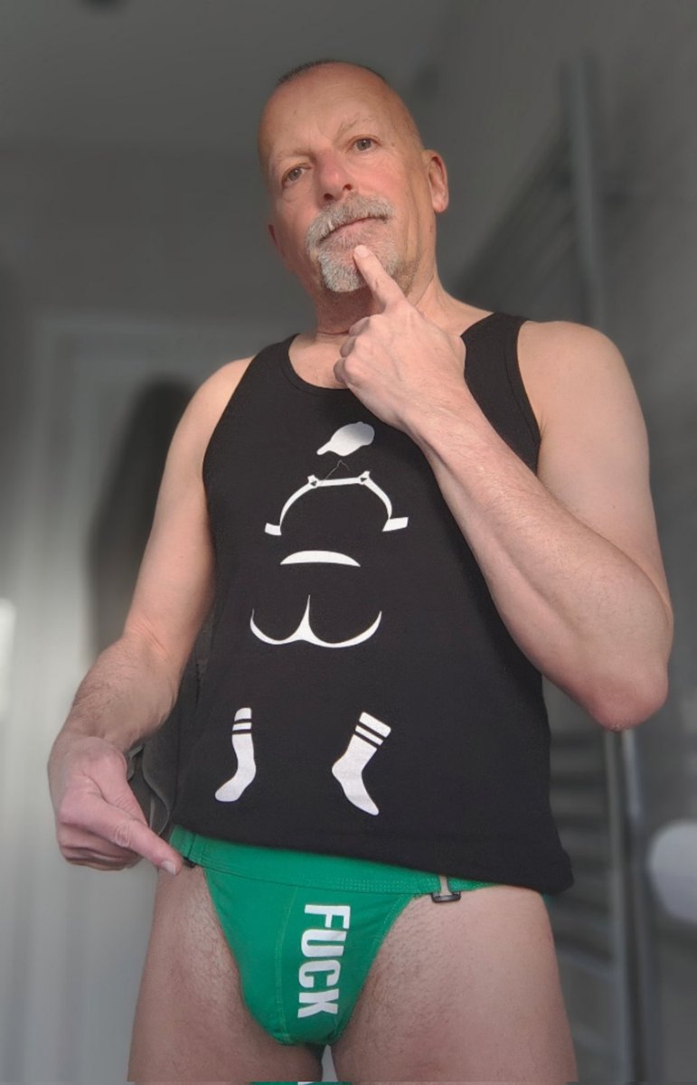 Coastbum tweet media