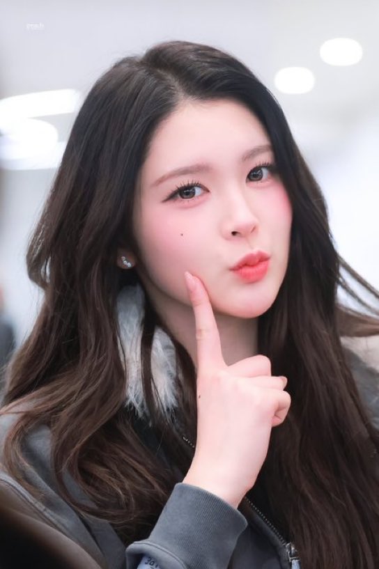 ᥱιᥒᥲ 노숭이 tweet media
