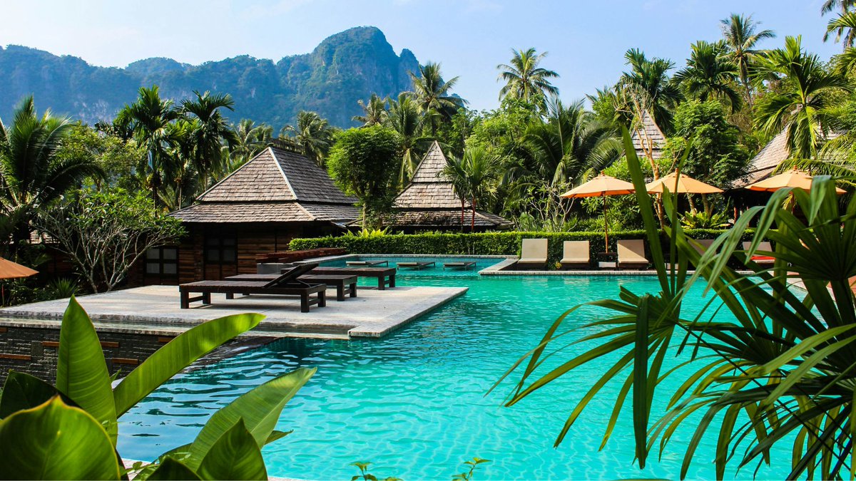 MensHealthZA's tweet image. Always online and feeling drained? 🌴 South Africans are turning to @AmazingThailand for the ultimate digital detox. Discover how wellness travel, mindful experiences, and nature can reset your mind and body. #DigitalDetox #WellnessTravel 

mh.co.za/the-best-desti…