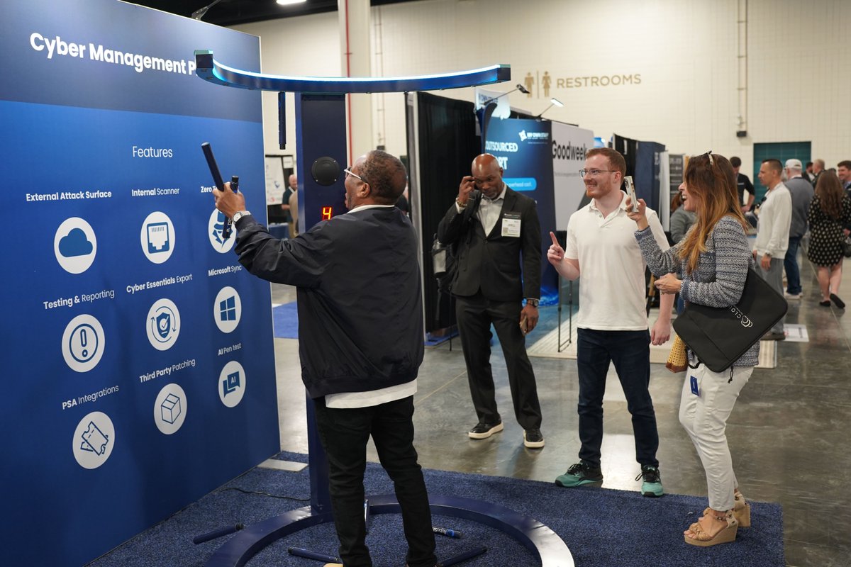 RoboShadow tweet media