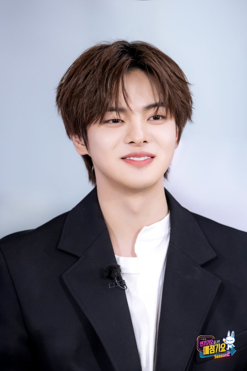 kpop_sbs's tweet image. 🏎매점가요 시즌2 1번째 손님🏎
ALPHA DRIVE ONE #매점포토

2026. 02. 20. Coming soon

#SBS #인기가요 #인기가요끝나면매점가요2 #매점가요2
#알파드라이브원 #ALPHADRIVEONE #ALD1 @ALD1_official