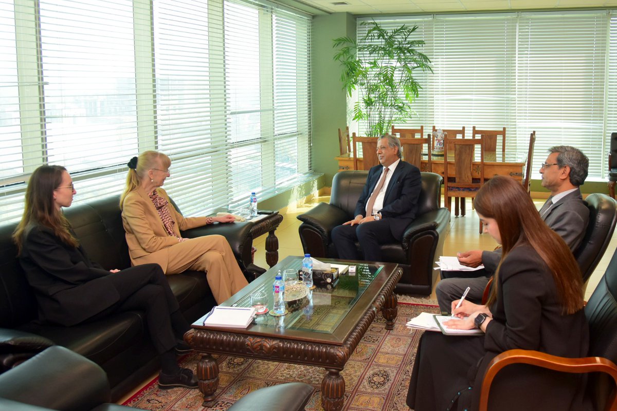 Ina Lepel tweet media