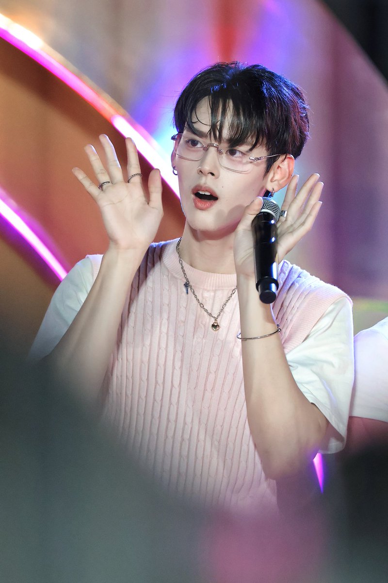 15022026

เซฮายแป๋ว 🤗

#SunsilkxPERSES 
#NAY_PERSES #PERSES_TH