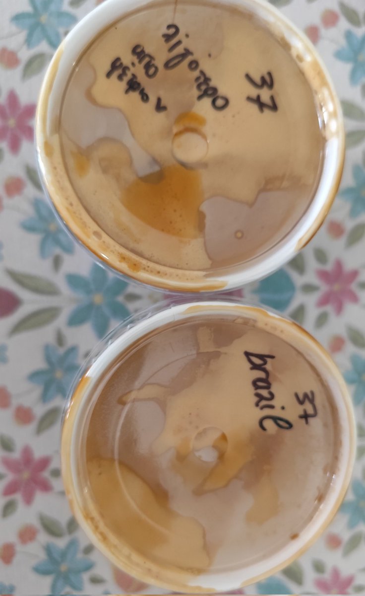 Έρχονται πάντα τουρνόκωλα οι καφέδες στάζοντας. Ντααααξ πίνονται,αλλά δε σας νοιάζει να παραδίδετε καλύτερα;