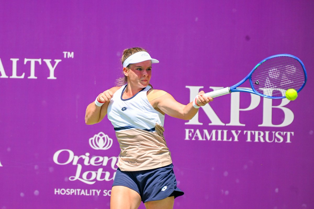 blritfopenwomen's tweet photo. Second seed delivers on Centre Court 💪

🇹🇭 Lanlana Tararudee [2] defeats Victoria Milovanova
6–1, 6–4
A composed straight-sets win to move into the next round of the ITF W100 Bengaluru.

PC - @deepthiindukuri 

#ITFW100 #KPBTrustOpen #MainDraw #WomensTennis #MatchResult https://t.co/Ef0sJBMToT