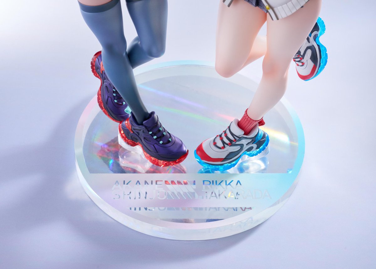 💗並べて、魅力倍増💗 仲睦まじい六花とアカネにご注目🫶 <セット予約