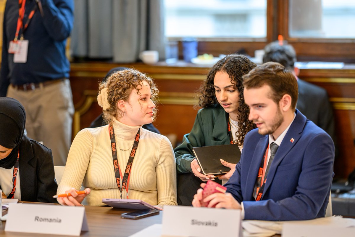 BISA - British International Studies Association tweet media