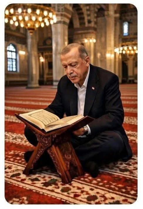 y_selinyilmaz's tweet photo. Sevenleri bir görelim ..... https://t.co/Z3fjWIYW5p