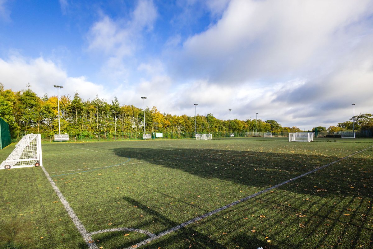 Light up Wodson Park and sponsor a bulb today! 

Help us raise £10,000 for LED floodlights. By sponsoring a bulb, you could receive: 

Your name on the Light Up Wodson Wall 
Digital certificate 
Social media shoutout 

Donate here: wodsonpark.com/become-a-frien…