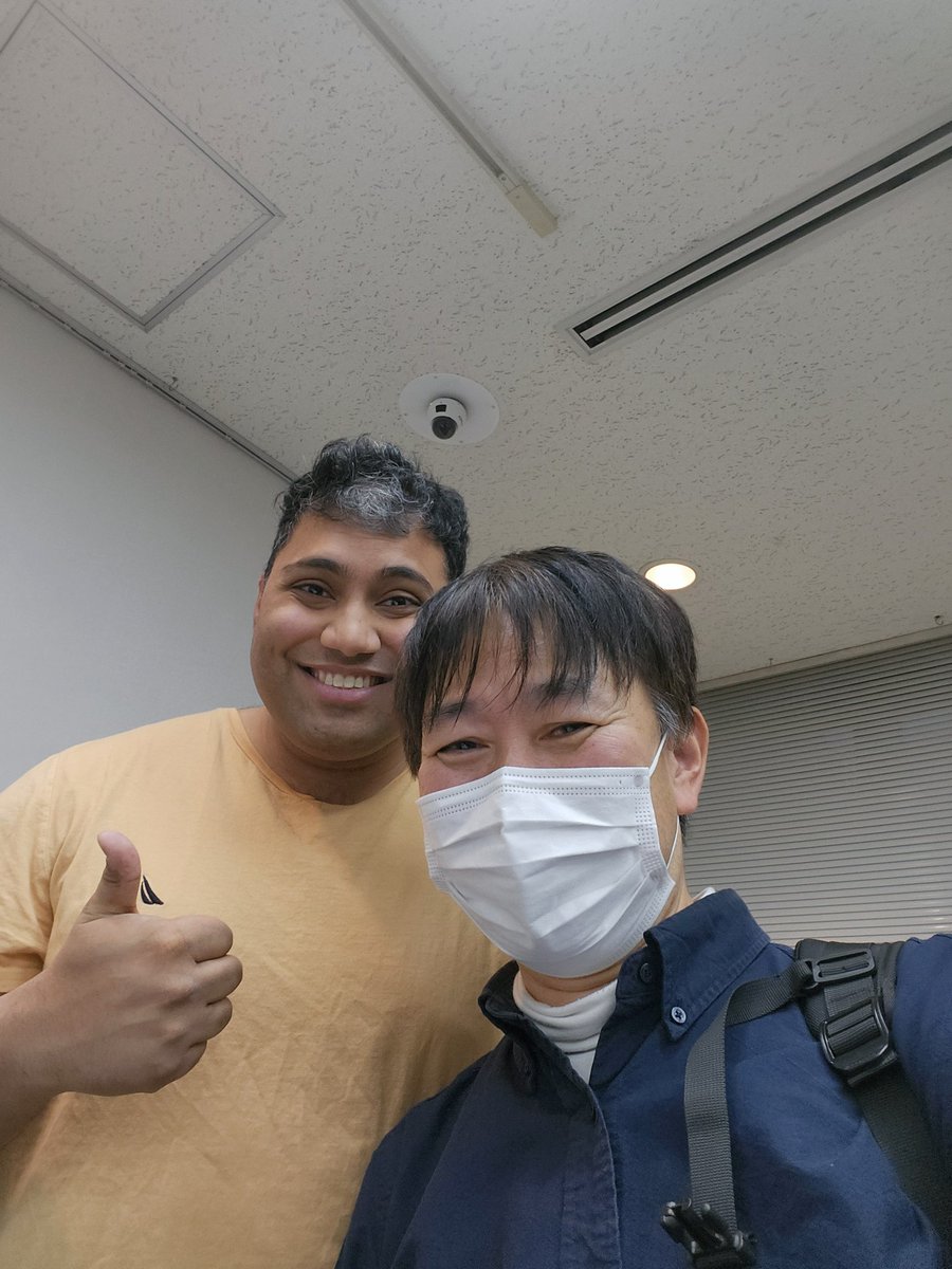 bodgeski628's tweet photo. #RahulReddy
ラフールせんしゅとしゃしんとってもらった。すごくいいひとだった
He is not only strong but also very friendly player.
GL!!FukuokaCL https://t.co/1dgzVXz5Wr