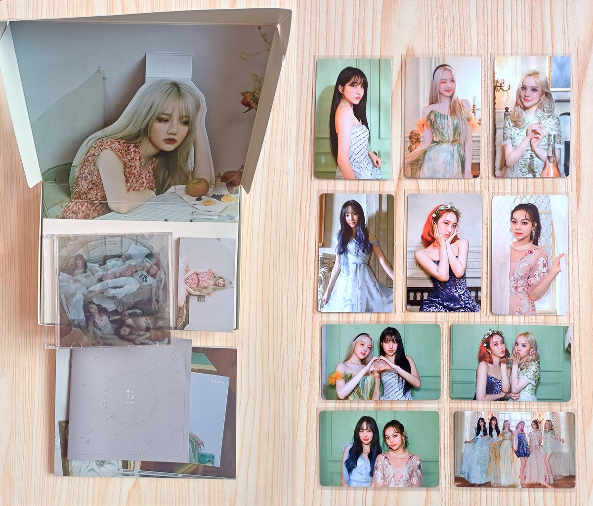 syyvvz_'s tweet photo. WTS LFB PH | Gfriend SOTS album |  

⤷ ₱ 1,300 + shipping fee

- Broken Room version
- Full inclusions (except photocard) 
- 10pc pre-order photocard set
DM if interested🙏 https://t.co/7ETDrcP6xh