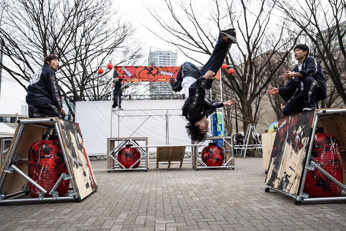 NewContextFes's tweet photo. 「DG New Context Festival 2026」

【URBAN SPORTS】
Valuence INFINITIES
Nao Yoshida &amp; KAMIHITOE
YOKOHAMA MONKEYS

©Jason Halayko
#DGNewContextFestival2026
#DRONESHOW
#digi8
#URBANSPORTS
#DIGSHIBUYA2026 https://t.co/6LriY0rLIT