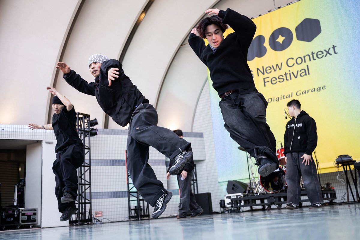 NewContextFes's tweet photo. 「DG New Context Festival 2026」

【URBAN SPORTS】
Valuence INFINITIES
Nao Yoshida &amp; KAMIHITOE
YOKOHAMA MONKEYS

©Jason Halayko
#DGNewContextFestival2026
#DRONESHOW
#digi8
#URBANSPORTS
#DIGSHIBUYA2026 https://t.co/6LriY0rLIT