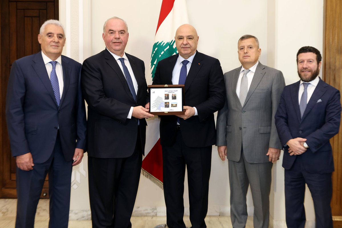 Charles G. Hage tweet media