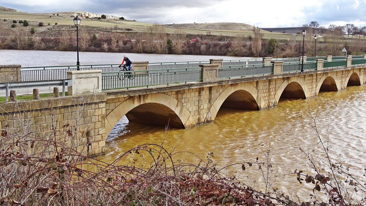 FJCivantos's tweet image. #Embalse Linares del Arroyo en la zona de Maderuelo #Segovia superando el 98% de su capacidad  @sibilafc @SergioMeteo @TiempoCyLTV @lasextameteo @fcocachometeo @JoannaIvars @tiempobrasero @ElTiempoA3 @ElTiempo_tve @Aemet_Corpora @MeteoredES @tomeandres @anamaria190977 #deshielo
