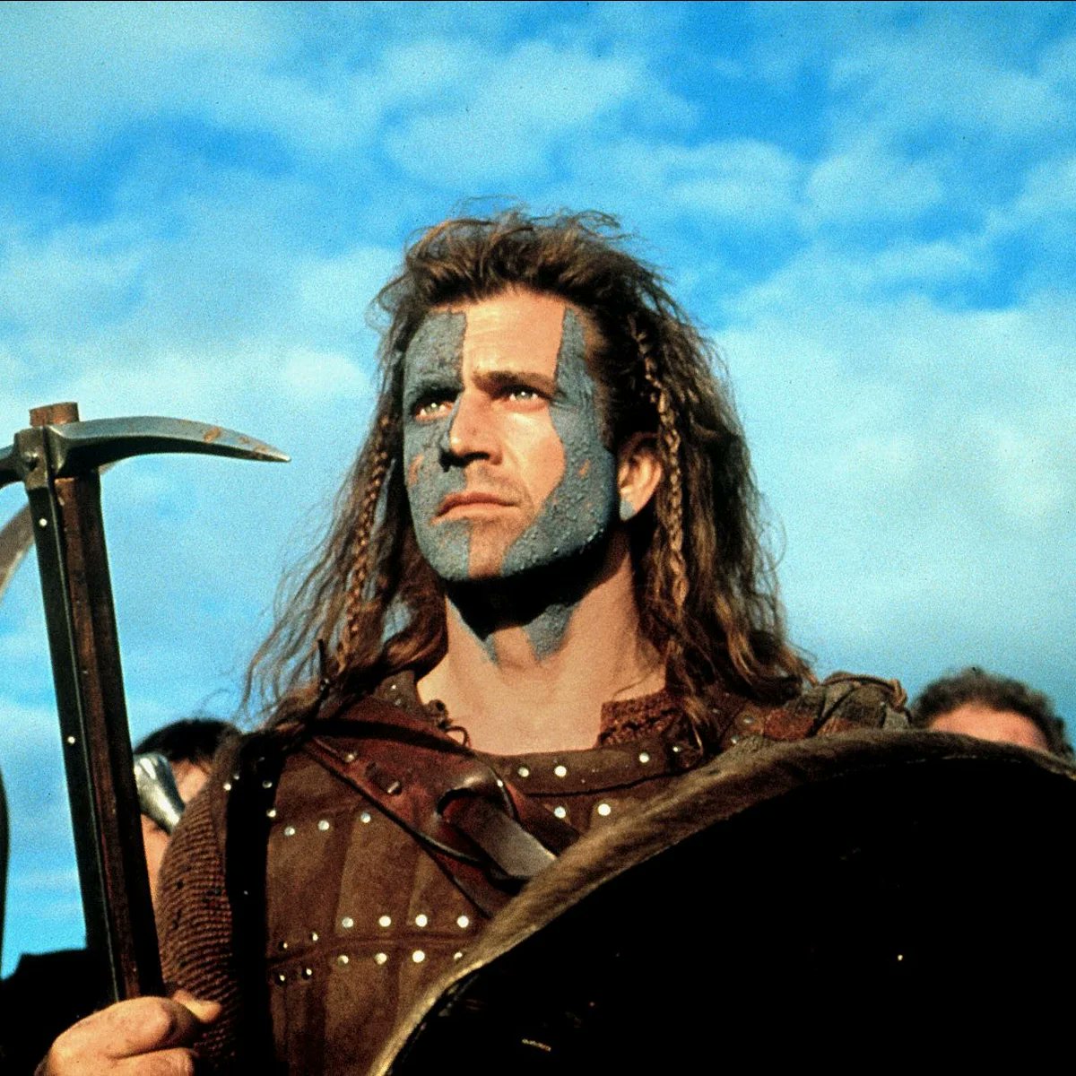 GroomB's tweet photo. THESE ISLES: Medieval Scottish warrior Sir William Wallace has been celebrated by 19th century historians as a national hero, debunked by others as a self-serving outlaw and immortalised by Mel Gibson in the film Braveheart. 1/6 https://t.co/9pKRpnAFc1