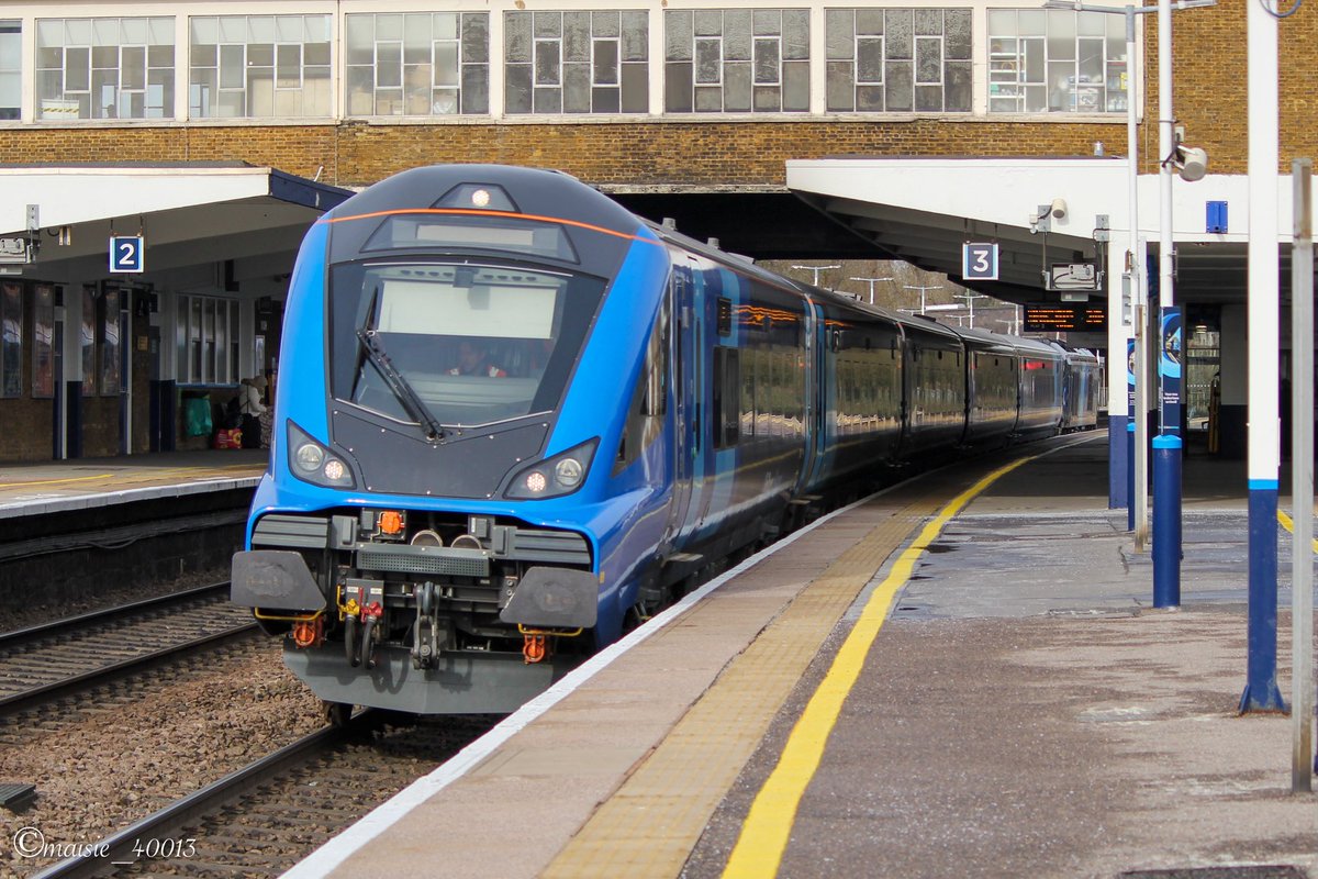 maisie_40013's tweet image. Chiltern Railways 68030 at Banbury working 3Q89 1113 Banbury to London Marylebone. 17/02/2026
#class68 #chilternrailways #Banbury