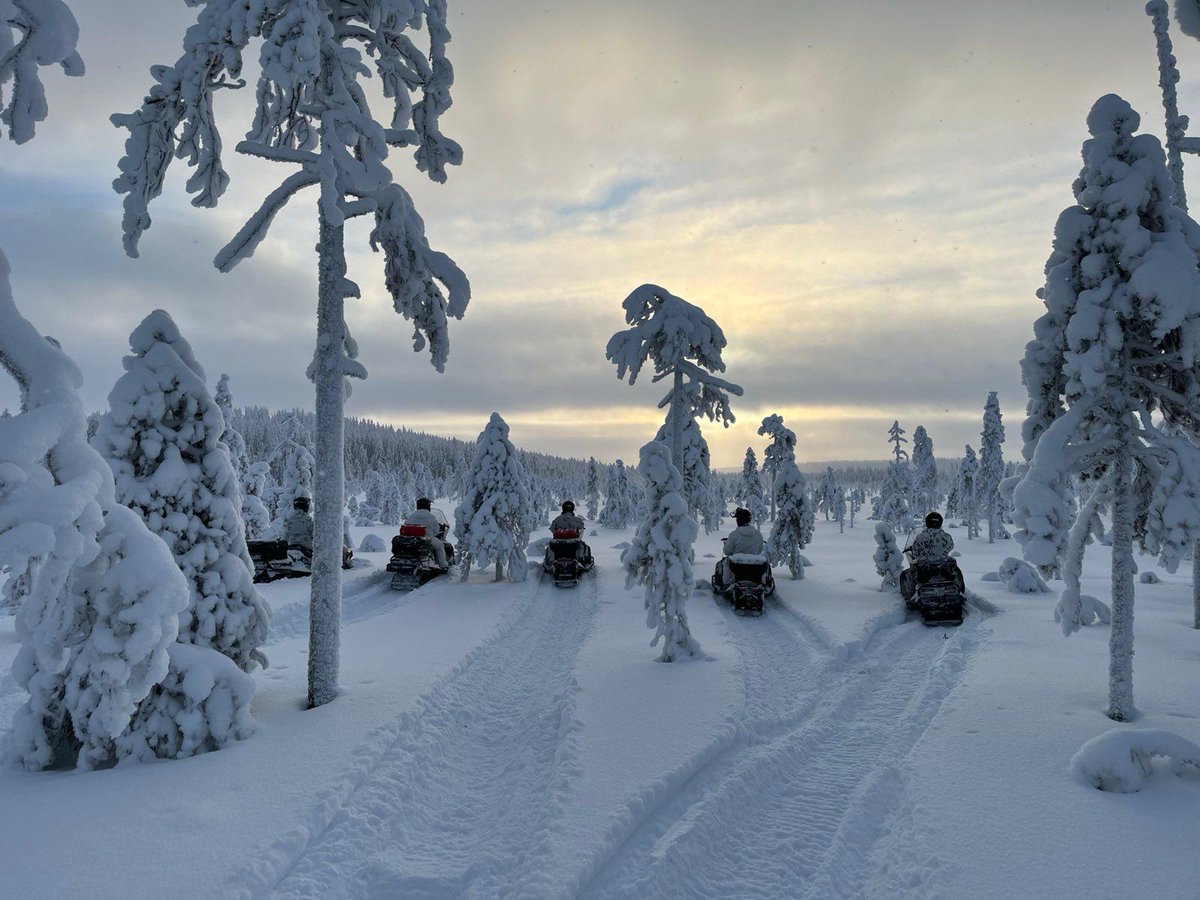 Utin jääkärirykmentti tweet media