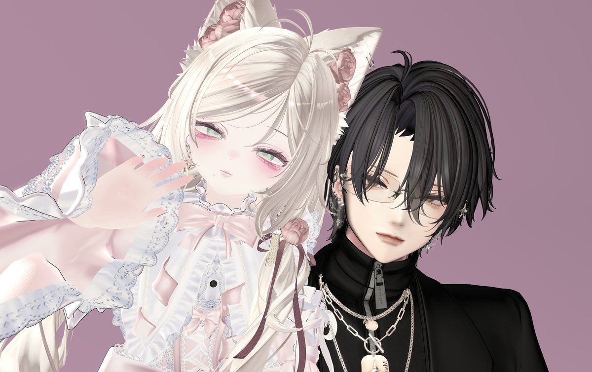 _cyaro's tweet photo. 仕事しながら構ってくれて大好き
ふざけてたら時間溶けてた🫠🖤 https://t.co/UOiFaZQ9yA