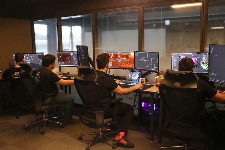 Daktilock tweet media