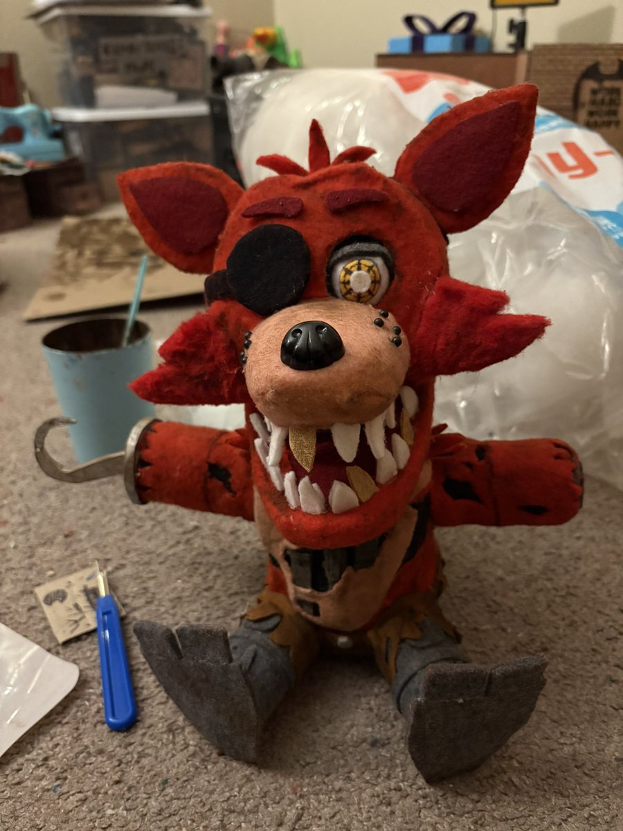 plushietalep's tweet image. Brand new fnaf movie custom plushies (Part2/2) 
#Fnaf #FNAF2Movie #plushies