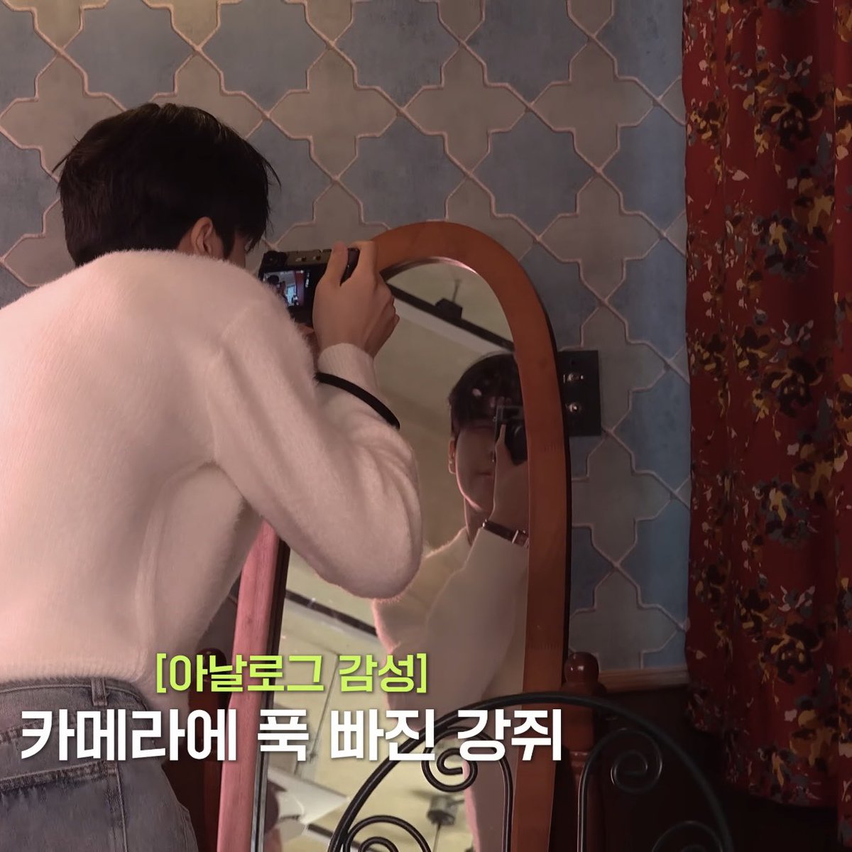 아니 tweet media
