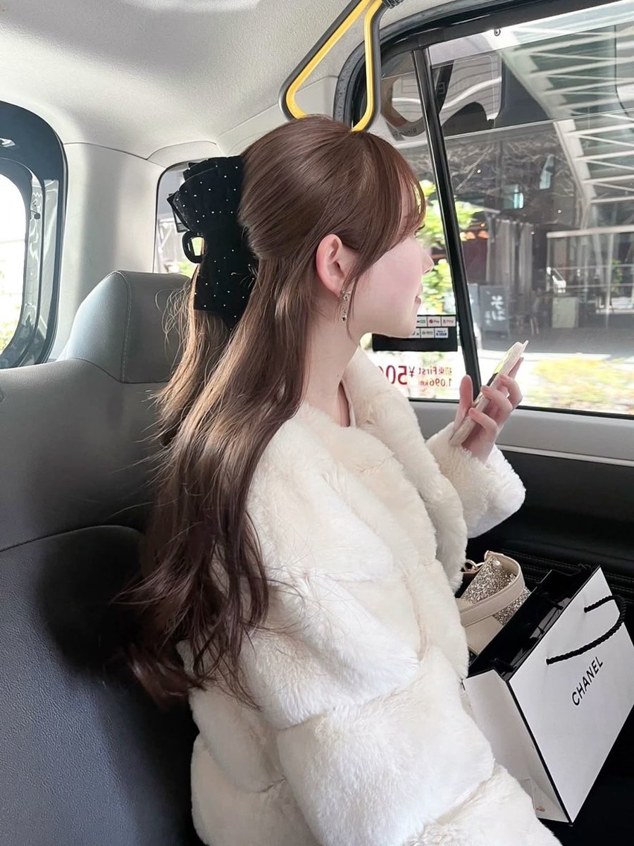 AdielVicente1's tweet photo. 今年、イエベ春が無双するヘアカラーはこれ‼️ https://t.co/Zp7zY6hXW4