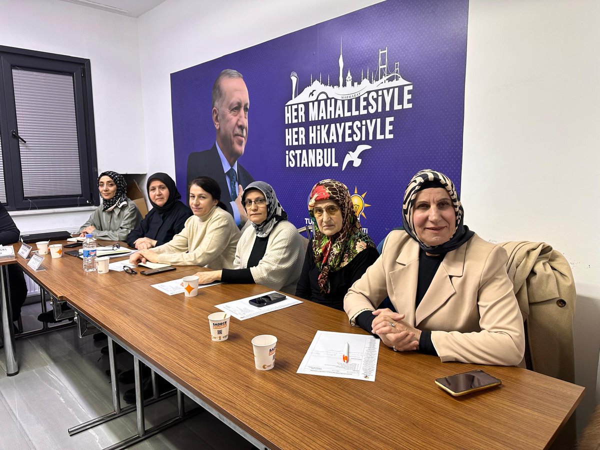 akkadinavcilar's tweet photo. Başkanımız @EsraAhmetogluu başkanlığında,Yönetim Kurulu Toplantımız gerçekleştirildi.

📍 AK Parti Avcılar İlçe Başkanlığı https://t.co/dalbs23Qhy