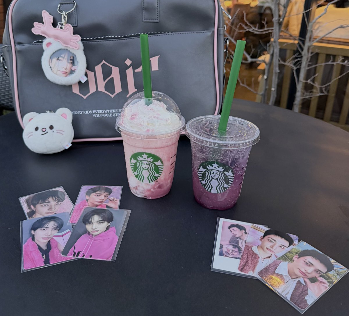 stay_Hyunjin023's tweet image. 仕事終わりにスタバ新作の🌸🍑飲みに〜
この時期のドリンクカワイイ
全体的にピンク合わせてみた💗
#DOiT #Hyunjin #Jiniret