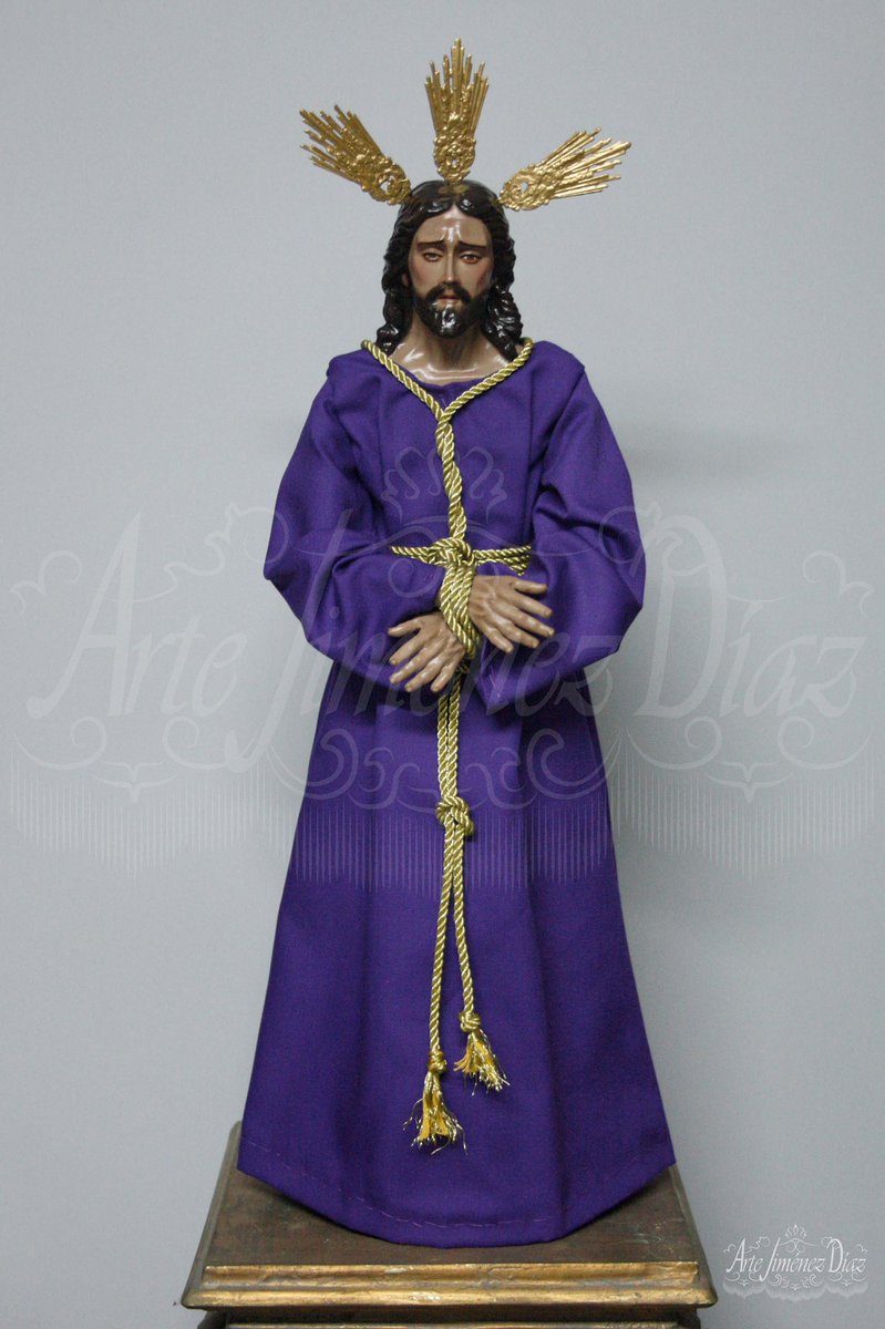 Empezamos la Cuaresma con este Cristo de 40 cm que puedes encontrar en nuestra página web artejimenezdiaz.es

#SSantaSevilla26 #Cuaresma2026 #Cuaresma #MiercolesDeCeniza #SemanaSanta #Cofrade #Cofradia #Hermandad