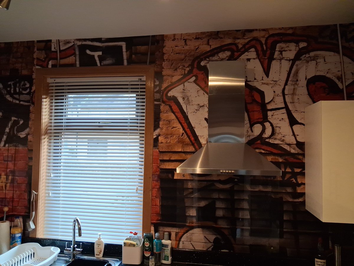 DuncanWalker74's tweet photo. Kitchen decor in my new home is awesome https://t.co/yil1gWxBbG