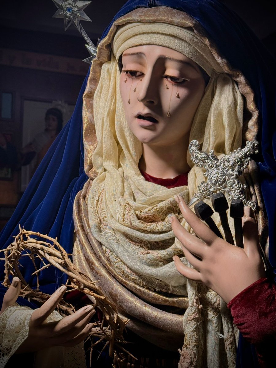 appazymisericor's tweet photo. 🔵🔴 Nuestra Señora de la Misericordia ataviada de hebrea anunciando el tiempo de Cuaresma.

Vestidor: Julio Delgado @juliodelgadovestidor

Infórmate y contacta:
secretaria@pazymisericordia.com

#APPazyMisericordia  #NuestraSeñoradelaMisericordia
#viernesdedoloressevilla https://t.co/eNkjqofrWb