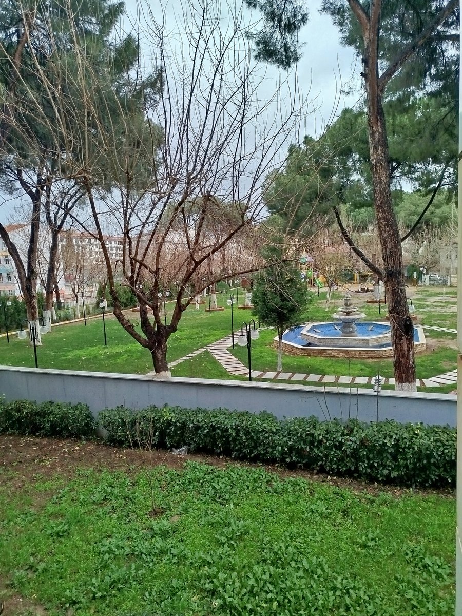 Bu şehirle çok toksik bir ilişkimiz var. Ne onunla ne onsuz olmuyor 🚬