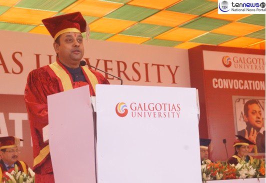 Galgoyiya University, और वाट्सअप यूनिवर्सिटी से रिश्ता सदियों पुराना है!