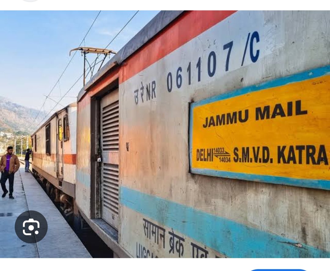 MrRailways5856's tweet photo. महोदय 🙏🙏 
आप से निवेदन है 🙏 
गाड़ी संख्या 20433/4 S.M.V.T katra सूबेदारगंज जम्मू मेल एक्सप्रेस ट्रेन का स्टॉप इटावा जं पर दिया जाय मैनपुरी/औरैया/भिंड/भरथना/करहल/इटावा 4 जिले की जनता को दिक्कत होती है कटरा जाने में कृप्या इटावा जं पर स्टॉपेज दीजिए कोई ट्रेन नहीं है इटावा से🙏🙏 https://t.co/d5G0WtuZDo
