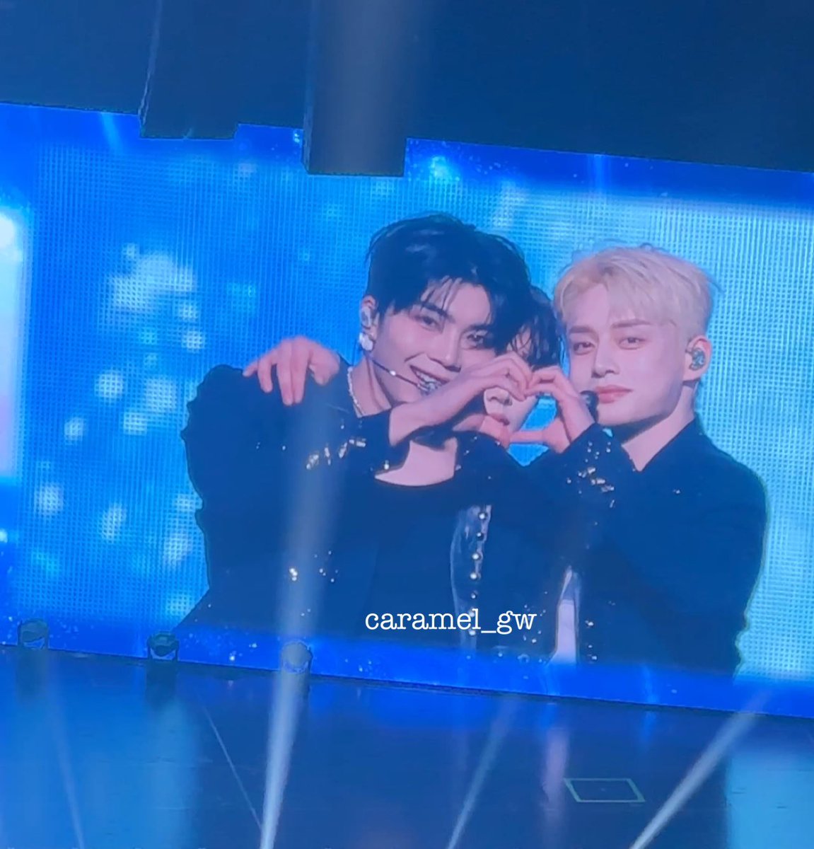 260218

🫶

#박건욱 #PARKGUNWOOK #朴乾旭 #ZB1 #ZEROBASEONE #제로베이스원 #パクゴヌク