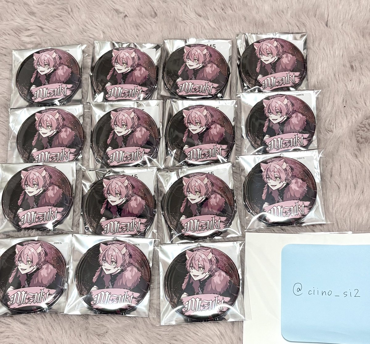 ciino_si2's tweet photo. 待宵 グッズ 交換or買取

求:🩵くん(同種)
譲:画像のもの

数、買取の場合▶︎ALTで確認お願いいたします🙇🏻‍♀️

お気軽にお声掛けください💗
 #待宵グッズ交換 https://t.co/LRqLFdOsst