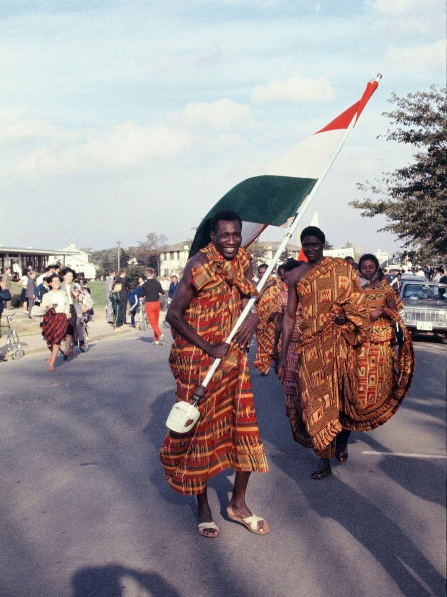 creatizine's tweet photo. Team Ghana in Royal Kente during the Tokyo Olympics in 1964 https://t.co/4Ed6Ozwll1