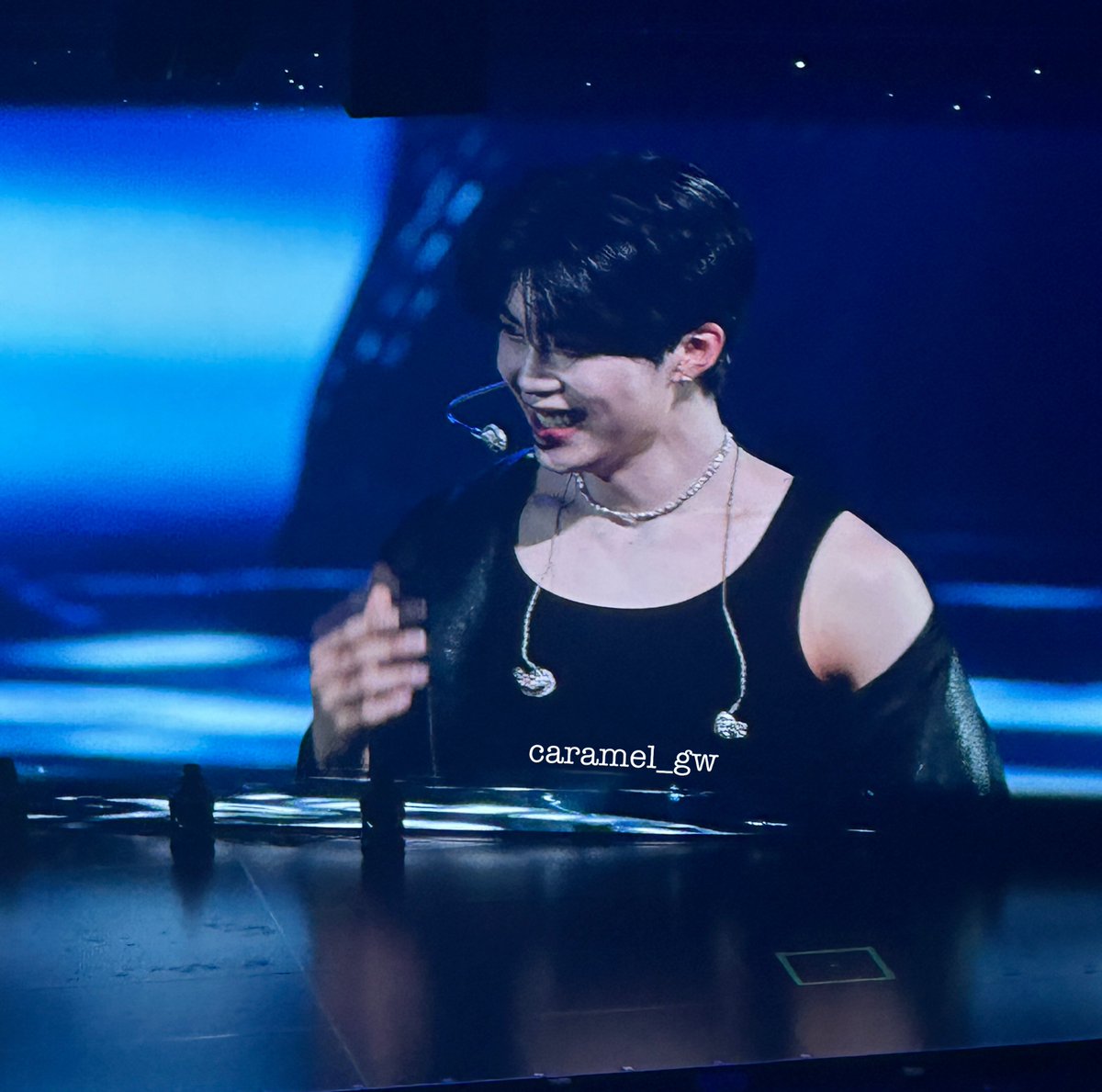 260218

#박건욱 #PARKGUNWOOK #朴乾旭 #ZB1 #ZEROBASEONE #제로베이스원 #パクゴヌク