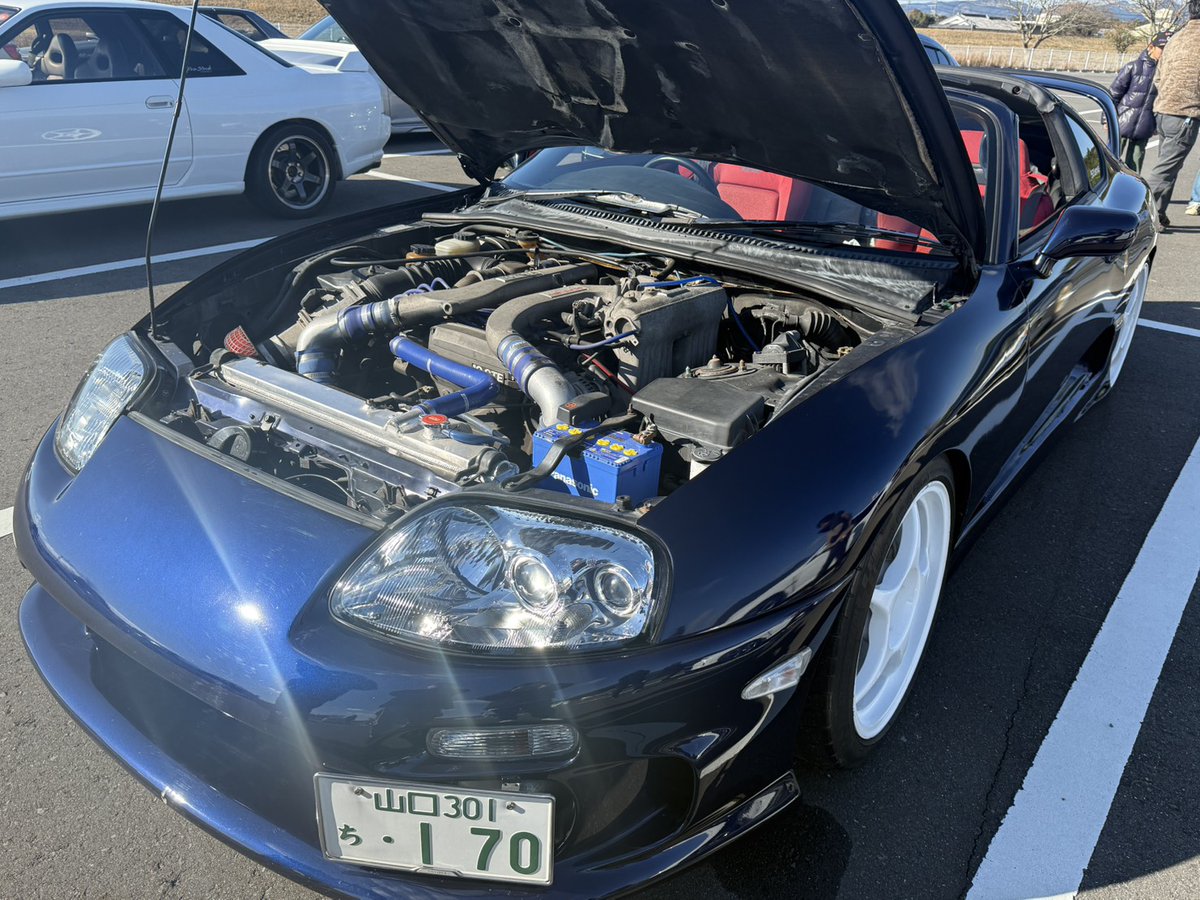 1G_supra_r's tweet photo. まあ、スープラではあるけども…
#車種不明部位を貼れ https://t.co/EK6dUafDMa