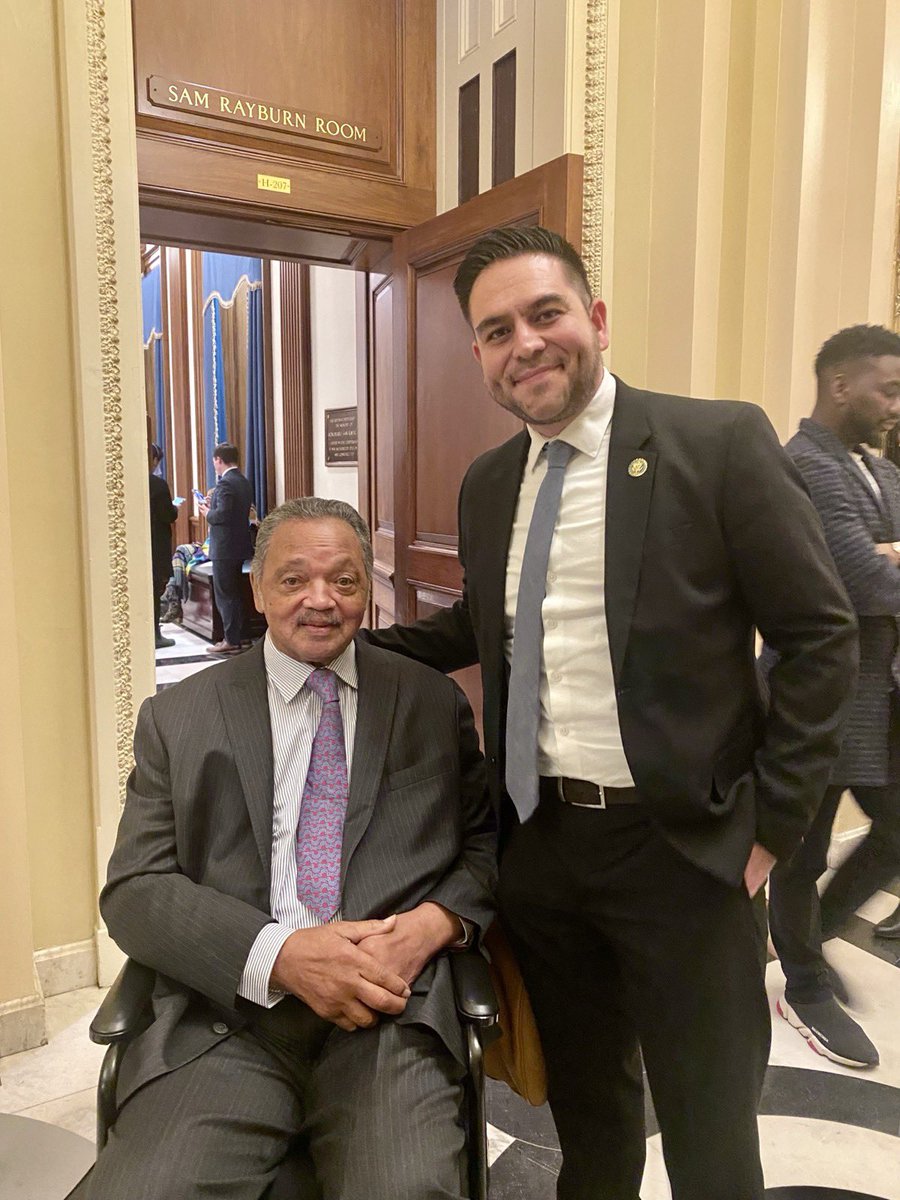 RepGabe34886's tweet photo. Today, we mourn the passing of Rev. Jesse Jackson and honor the extraordinary legacy he leaves behind. As a civil rights leader, trailblazing candidate for president, and steadfast champion of hope and unity, he challenged our nation to live up to its highest ideals. https://t.co/VT9iqKuw4J