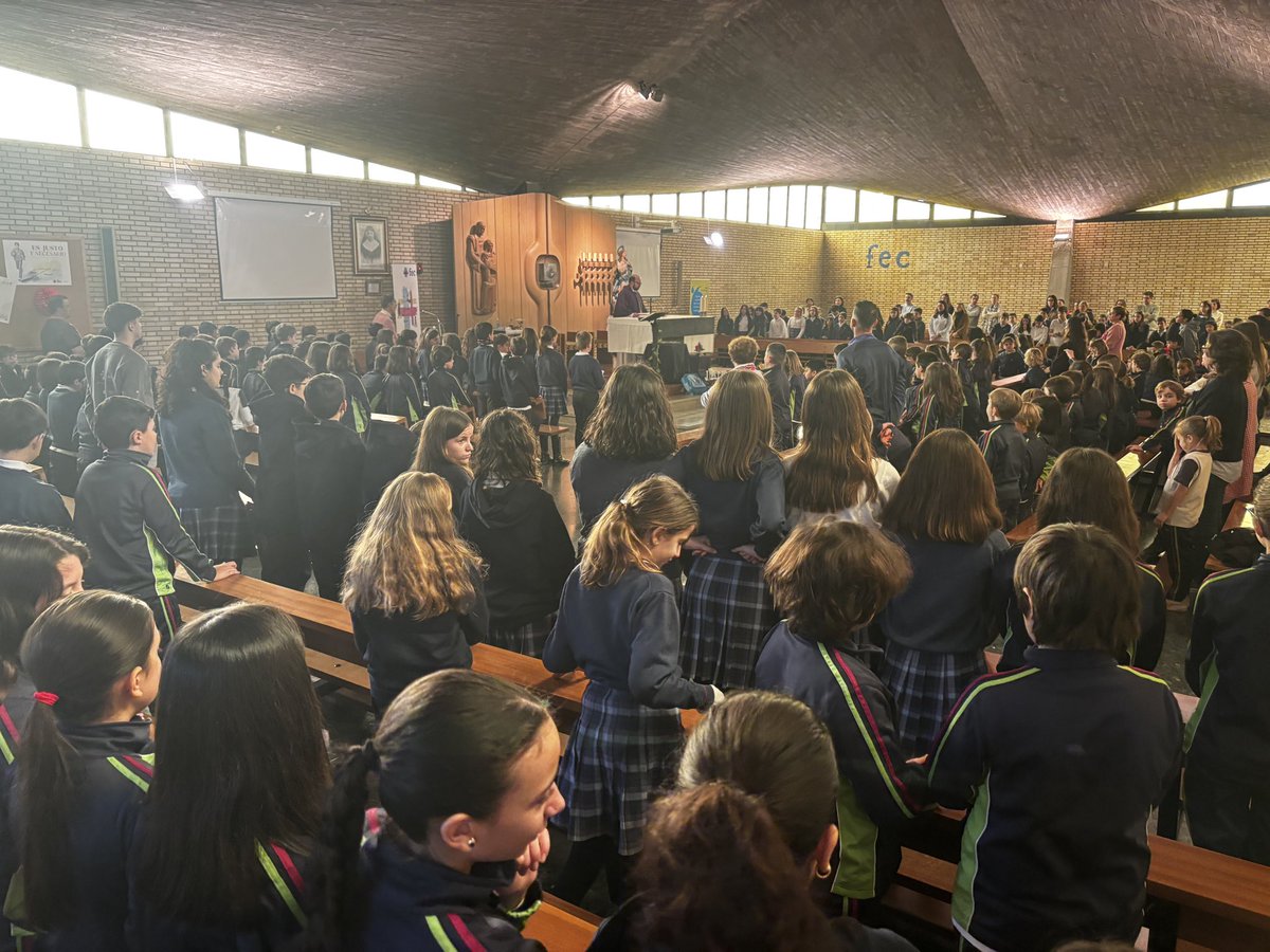 FEC La Sagrada Familia tweet media