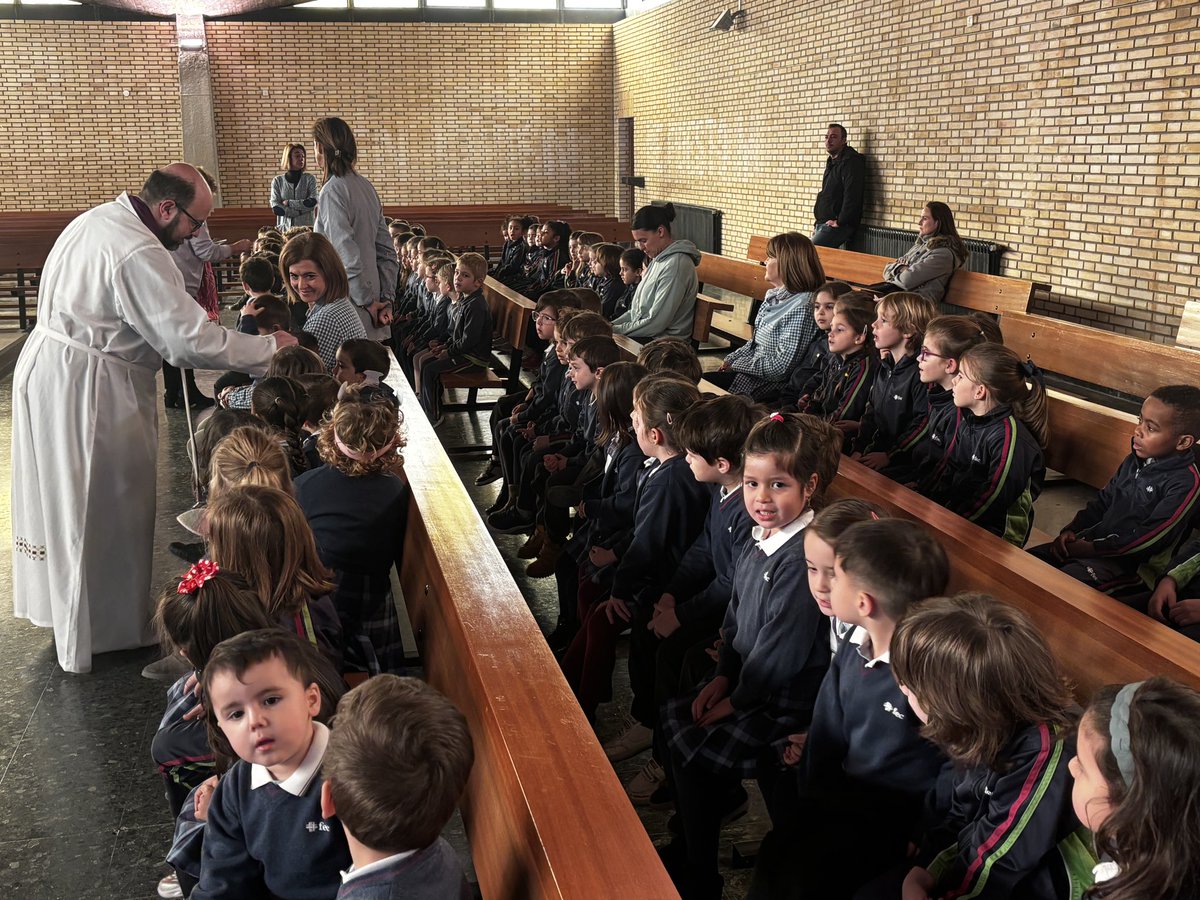 FEC La Sagrada Familia tweet media