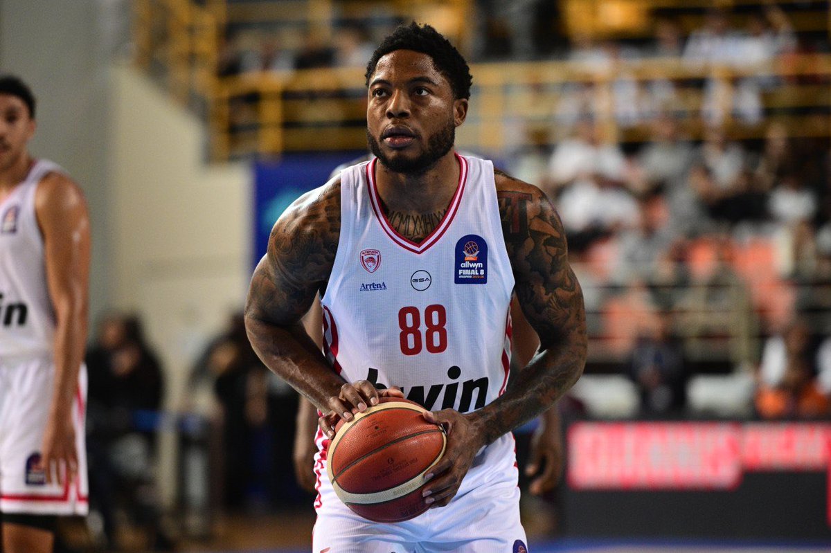 Mihalis Stefanou 🏀 tweet media