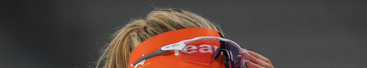 koreanoli's tweet image. Speed skating just became my favorite sport.