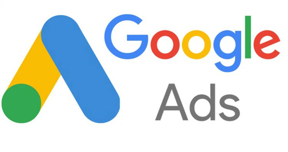 İlk ayda 10.000 TL harcadın, satış sıfır. Google Ads çalışmıyor deyip çıktın. Ama sorun Google Ads değildi sorun ilk 30 günü yanlış planlaman.

Küçük bir not: bu rehber e-ticarette sıfırdan Google Ads'e başlayanlar için. Zaten reklam veren, verisi olan hesaplar için birebir