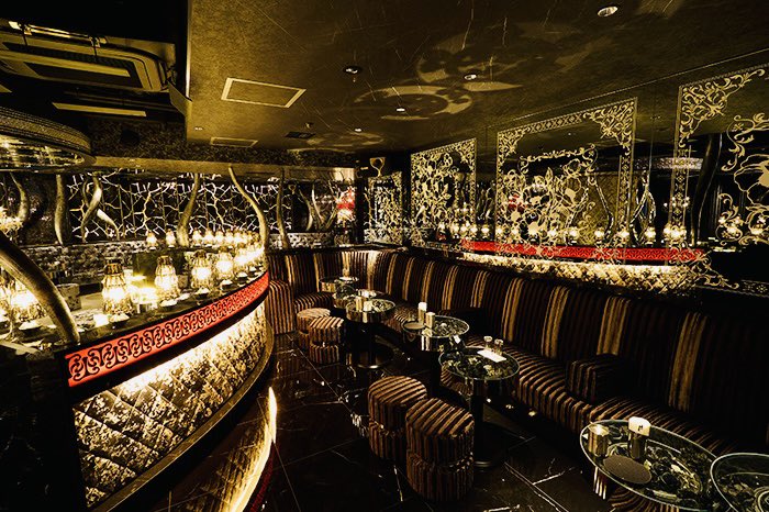 昼職ホス狂い tweet media