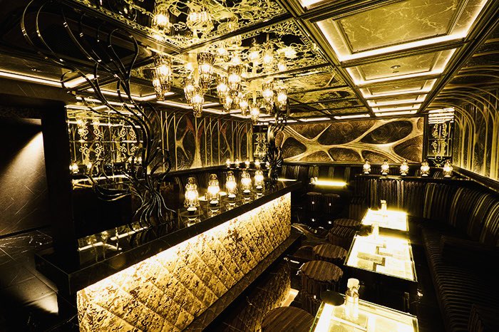 昼職ホス狂い tweet media